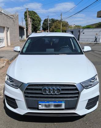 AUDI Q3 1.4 TFSI AMBIENTE FLEX 4P S TRONIC